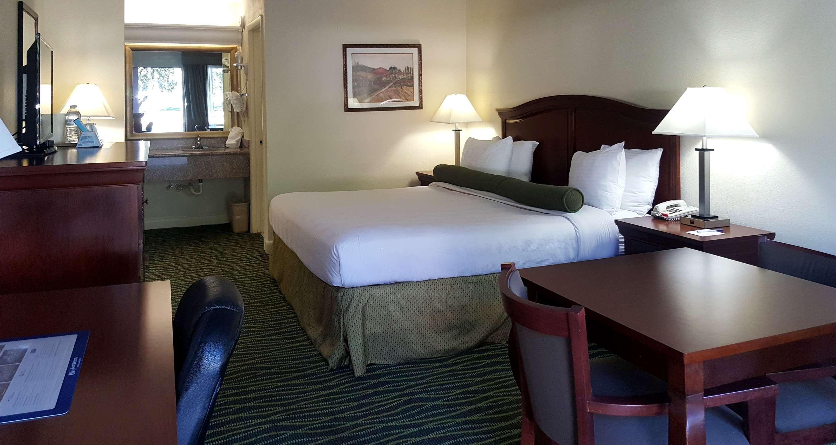 Best Western Point South Йемасси Экстерьер фото