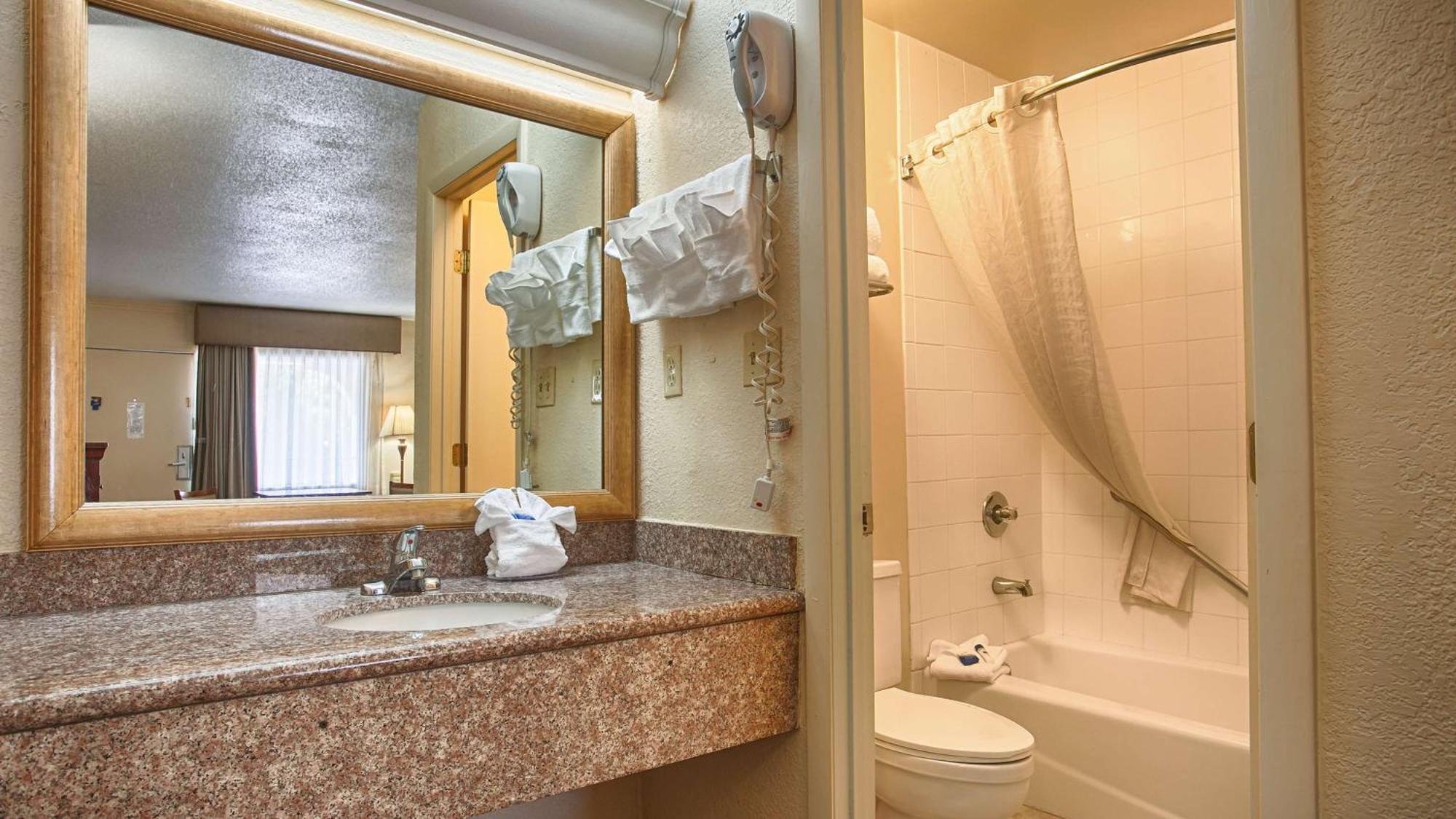 Best Western Point South Йемасси Экстерьер фото